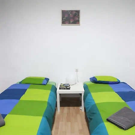 Roger's House * Σαν Σεμπαστιάν