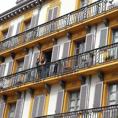 Roger's House * San Sebastian