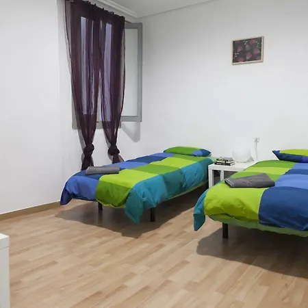 Roger's House Guest house *