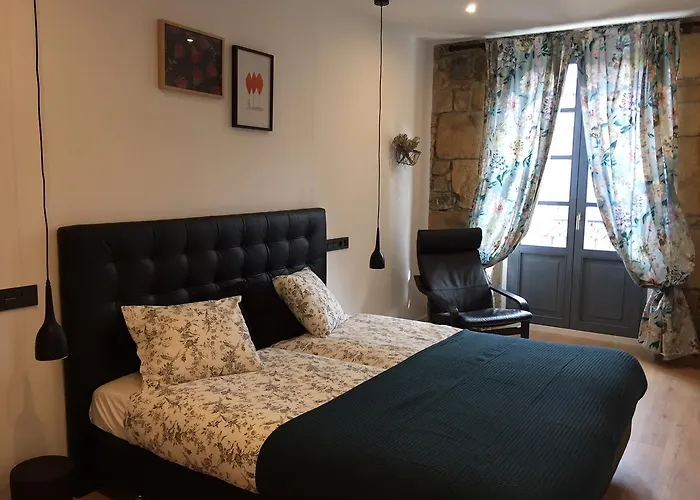 招待所 Roger's House